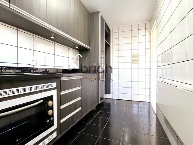 Apartamento com 132m² 3 quartos e 1 banheiro, à venda, no bairro Pátria Nova em Novo Hamburgo