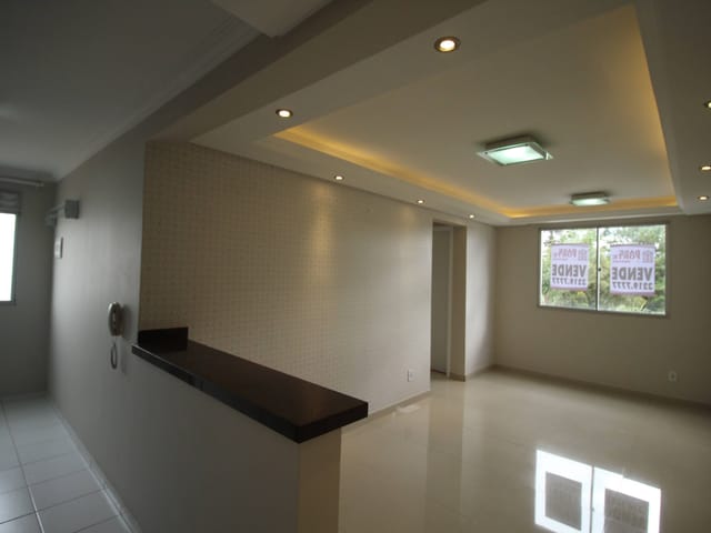 Apartamento com 54m² 2 quartos e 1 banheiro, à venda, no bairro Colônia Dona Luíza em Ponta Grossa