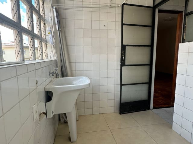 Apartamento 3 quartos e 1 banheiro, à venda, no bairro Santo Antônio em Belo Horizonte