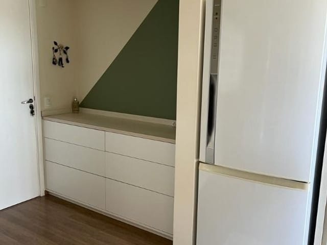 Apartamento com 109m² 3 quartos e 2 banheiros, para alugar, no bairro Aurora em Londrina