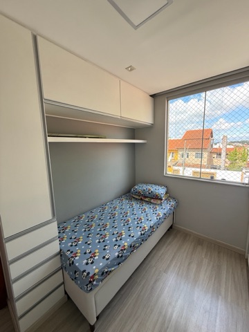 Apartamento 2 quartos e 1 banheiro, à venda, no bairro Parque Xangri-Lá em Contagem