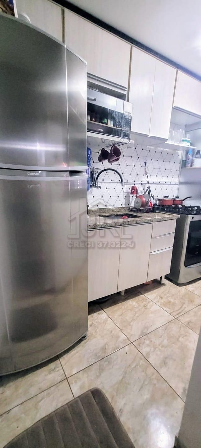 Apartamento à venda com 2 quartos, 60m² - Foto 5