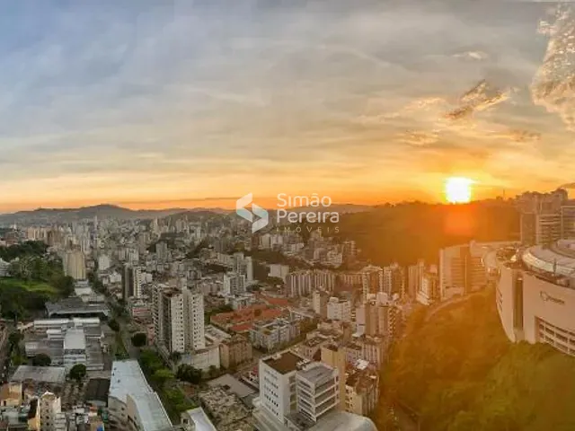 Apartamento com 164m² 3 quartos e 3 banheiros, à venda, no bairro São Mateus em Juiz de Fora