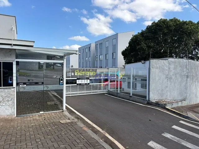 Apartamento 2 quartos e 1 banheiro, à venda, no bairro San Fernando em Londrina