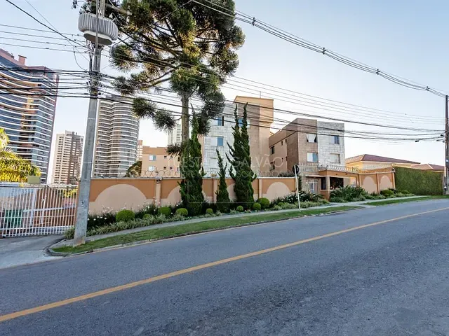 Apartamento com 73m² 3 quartos e 2 banheiros, à venda, no bairro Mossunguê em Curitiba
