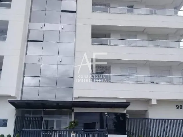 Apartamento com 90m² 3 quartos e 2 banheiros, à venda ou para alugar, no bairro Esplanada Independência em Taubaté