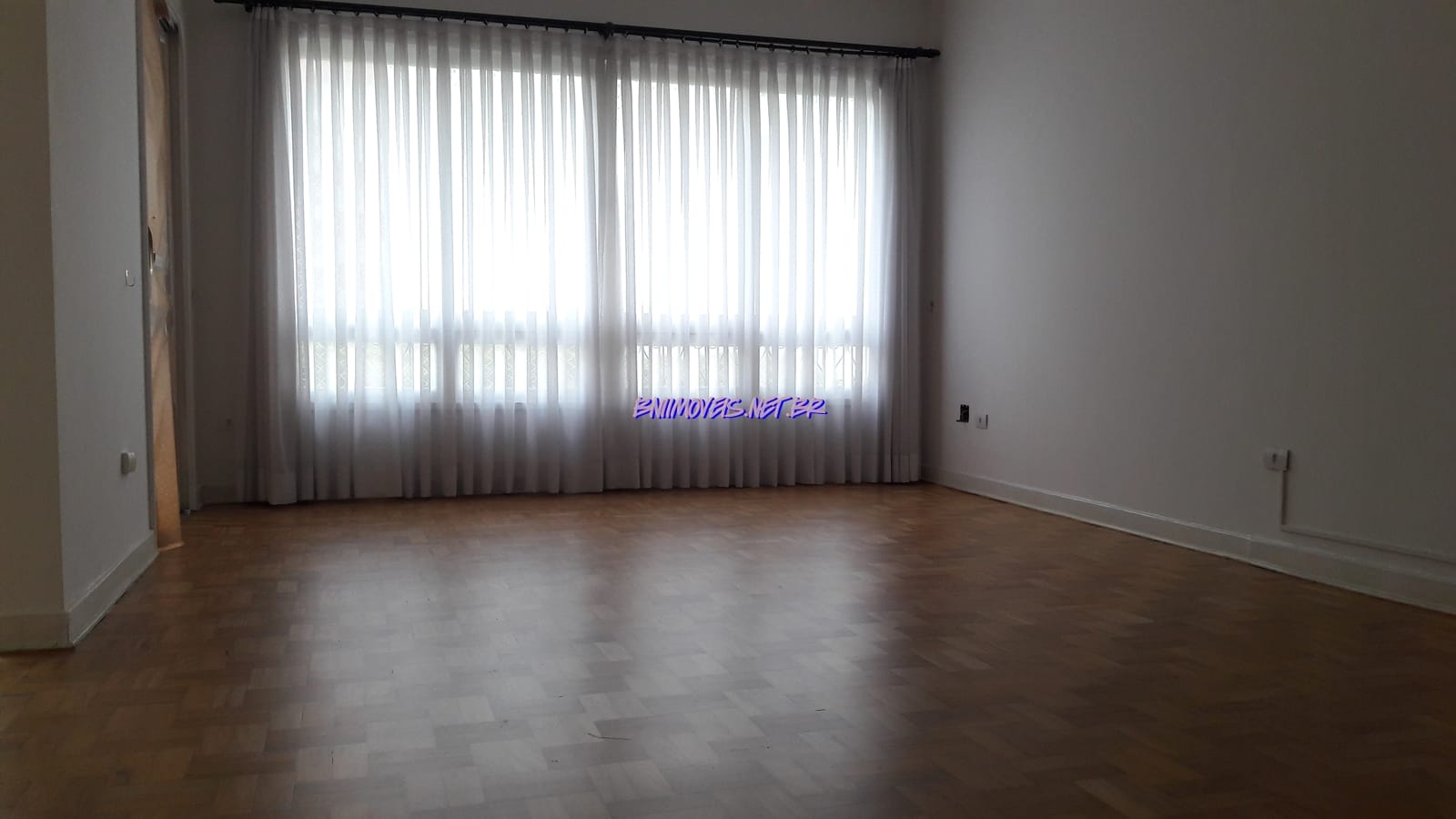 Apartamento, 3 quartos, 220 m² - Foto 1