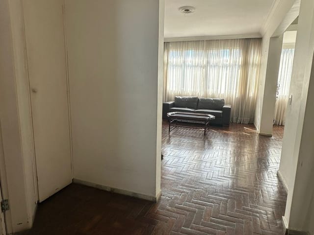 Apartamento 4 quartos e 2 banheiros, à venda, no bairro Savassi em Belo Horizonte