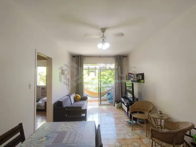 Apartamento 2 quartos e 1 banheiro, à venda, no bairro Tombo em Guarujá
