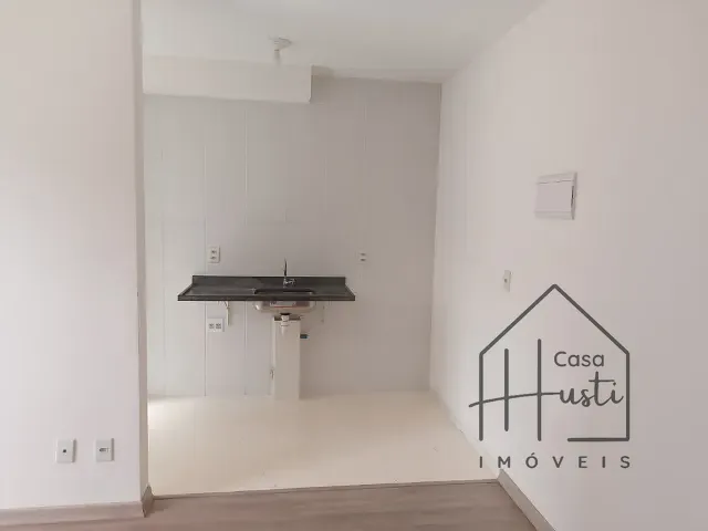 Apartamento 2 quartos e 1 banheiro, à venda, no bairro Maranhão em Cotia