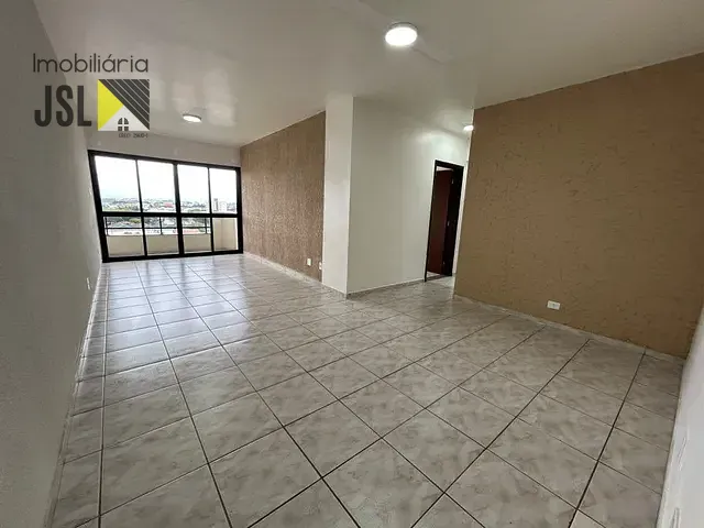 Apartamento 3 quartos e 1 banheiro, para alugar, no bairro Centro em Caçapava
