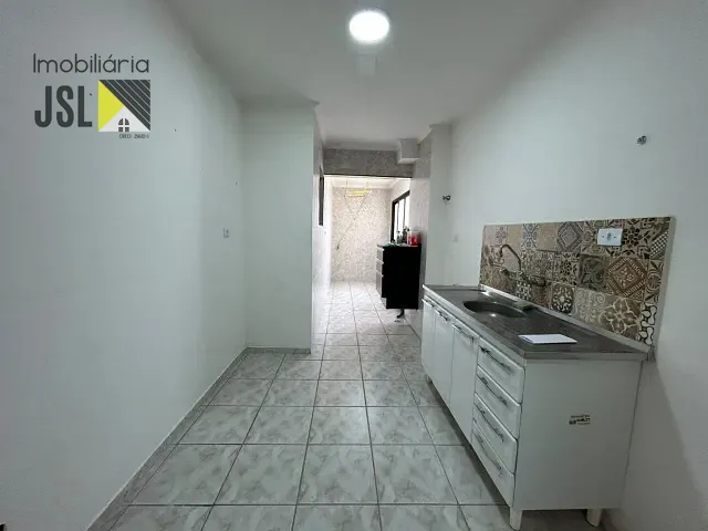 Apartamento 3 quartos e 1 banheiro, para alugar, no bairro Centro em Caçapava