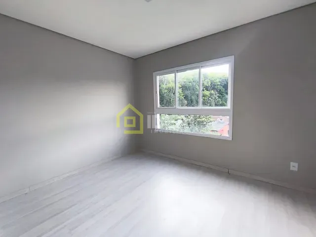 Apartamento 2 quartos e 1 banheiro, para alugar, no bairro Arvoredo em Concórdia