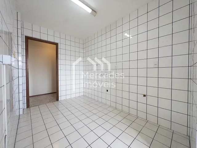 Apartamento com 125m² 2 quartos e 2 banheiros, para alugar, no bairro Centro em Itajaí