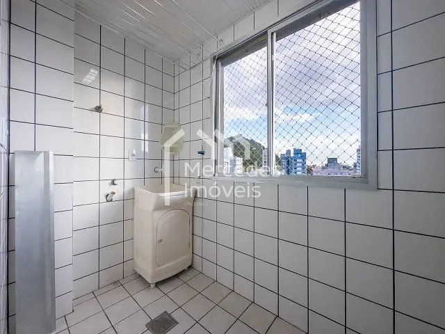 Apartamento com 125m² 2 quartos e 2 banheiros, para alugar, no bairro Centro em Itajaí