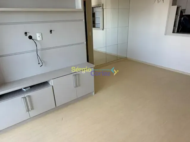 Apartamento com 102m² 3 quartos e 1 banheiro, para alugar, no bairro San Remo em Londrina