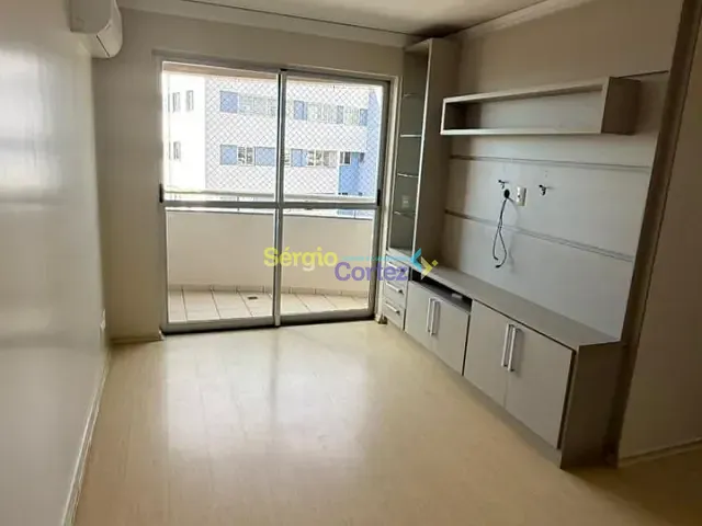 Apartamento com 102m² 3 quartos e 1 banheiro, para alugar, no bairro San Remo em Londrina