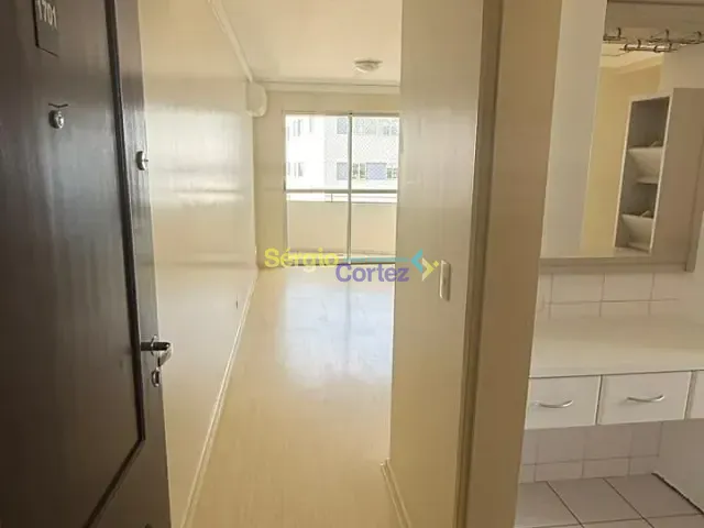 Apartamento com 102m² 3 quartos e 1 banheiro, para alugar, no bairro San Remo em Londrina