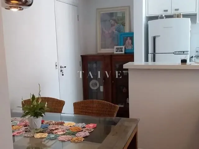 Apartamento com 86m² 2 quartos e 1 banheiro, à venda, no bairro Aurora em Londrina
