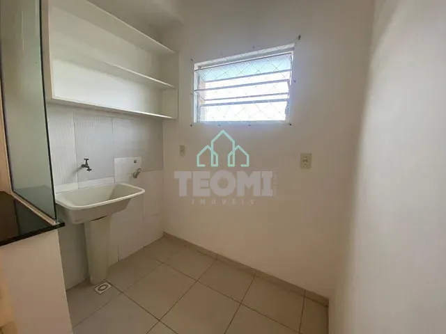 Apartamento 2 quartos e 1 banheiro, à venda, no bairro Vila São José em Taubaté