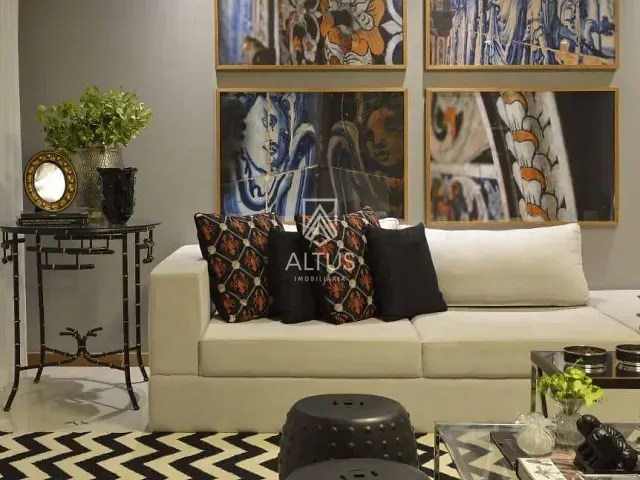 Apartamento 5 quartos e 2 banheiros, à venda, no bairro Barra em Salvador