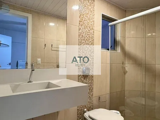 Apartamento 2 quartos e 2 banheiros, para alugar, no bairro Meia Praia em Itapema