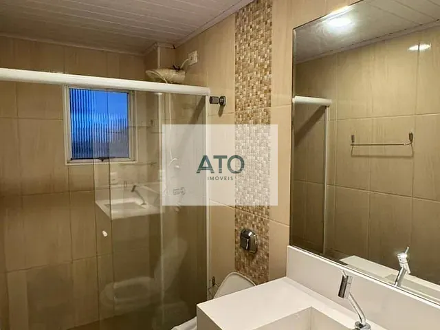 Apartamento 2 quartos e 2 banheiros, para alugar, no bairro Meia Praia em Itapema