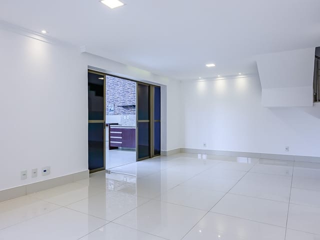 Apartamento 3 quartos e 3 banheiros, à venda ou para alugar, no bairro Norte (Águas Claras) em Brasília