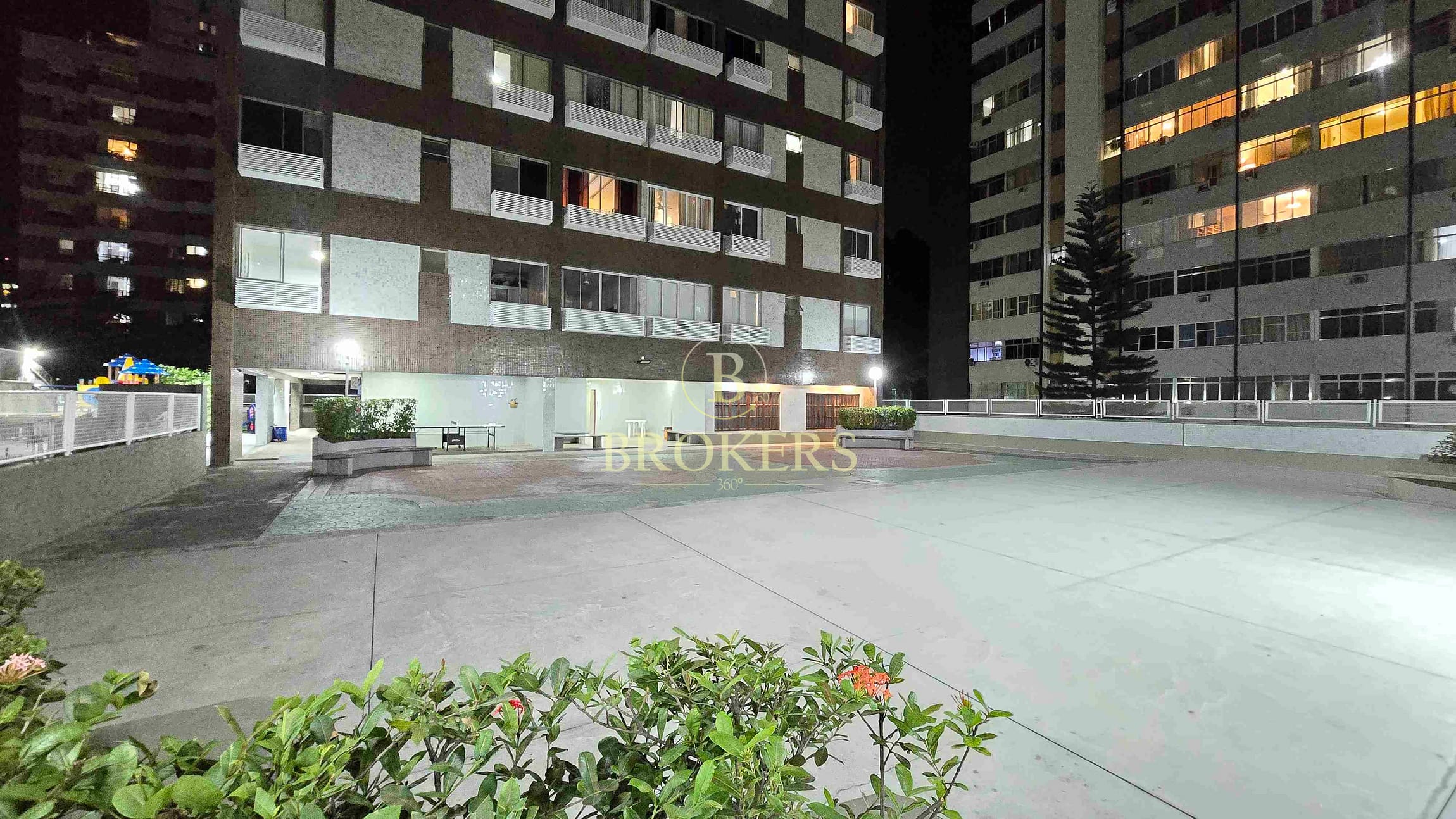 Oportunidade! Apartamento à venda,  Rua Marques de Abrantes, Flamengo, Rio de Janeiro. 3 quartos, suíte, 1 vaga. Prédio com Infraestrutura completa.