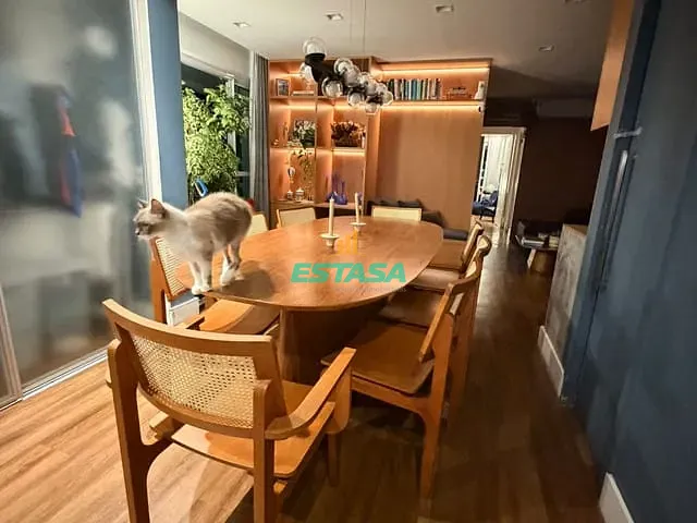 Apartamento 2 quartos e 3 banheiros, à venda, no bairro Botafogo em Rio de Janeiro