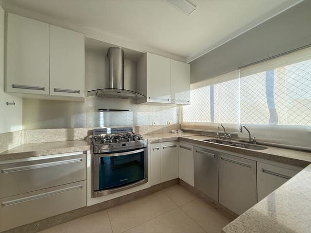 Foto do Apartamento - Apartamento à venda, Centro, Apucarana, PR | J. Mareze Imóveis Ltda