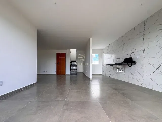 Cobertura / Penthouse 3 quartos e 2 banheiros, à venda, no bairro Vivendas do Lago - Bouganville em Volta Redonda