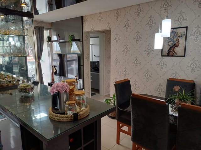 Apartamento 2 quartos e 2 banheiros, à venda, no bairro Cordeiros em Itajaí