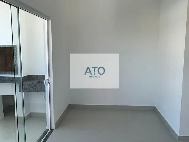 Apartamento com 97m² 3 quartos e 2 banheiros, para alugar, no bairro Centro em Tijucas
