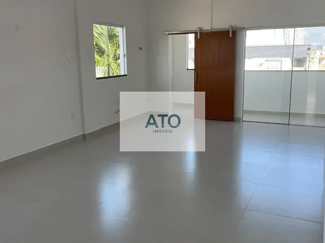 Apartamento com 97m² 3 quartos e 2 banheiros, para alugar, no bairro Centro em Tijucas