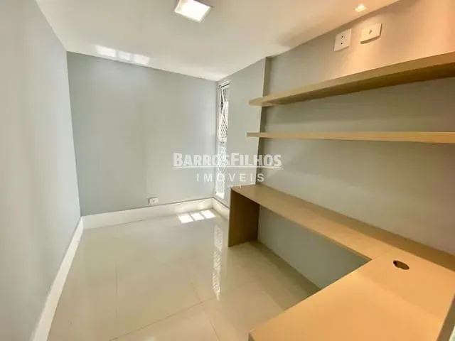 Apartamento com 101m² 3 quartos e 1 banheiro, à venda, no bairro Jardins em Aracaju