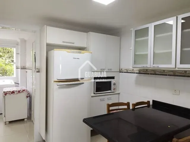 Apartamento com 98m² 3 quartos e 3 banheiros, para alugar, no bairro Pitangueiras em Guarujá