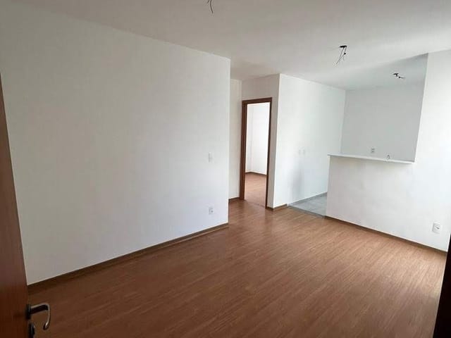 Apartamento com 42m² 2 quartos e 1 banheiro, para alugar, no bairro Parque Pecuária em Campos dos Goytacazes