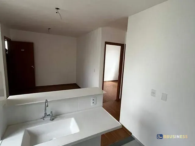 Apartamento com 42m² 2 quartos e 1 banheiro, para alugar, no bairro Parque Pecuária em Campos dos Goytacazes