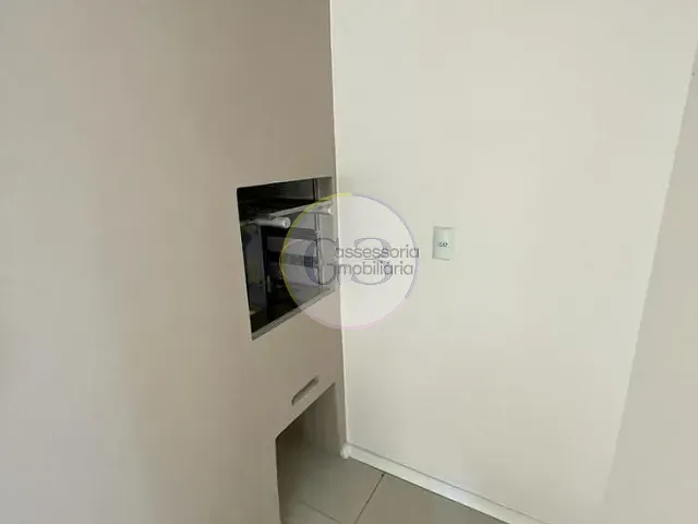Apartamento 1 quarto e 1 banheiro, para alugar, no bairro Centro em Pelotas