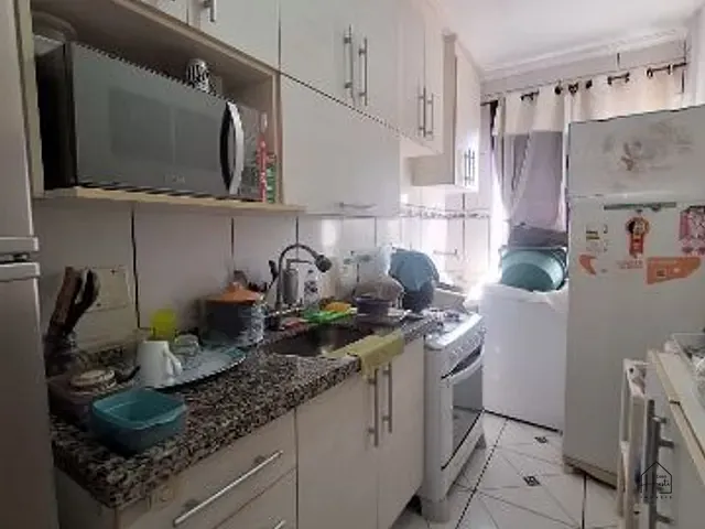 Apartamento com 43m² 2 quartos e 1 banheiro, à venda, no bairro Jardim Ísis em Cotia