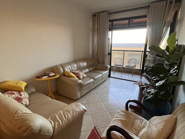 Apartamento com 136m² 3 quartos e 2 banheiros, à venda, no bairro Estação em Franca