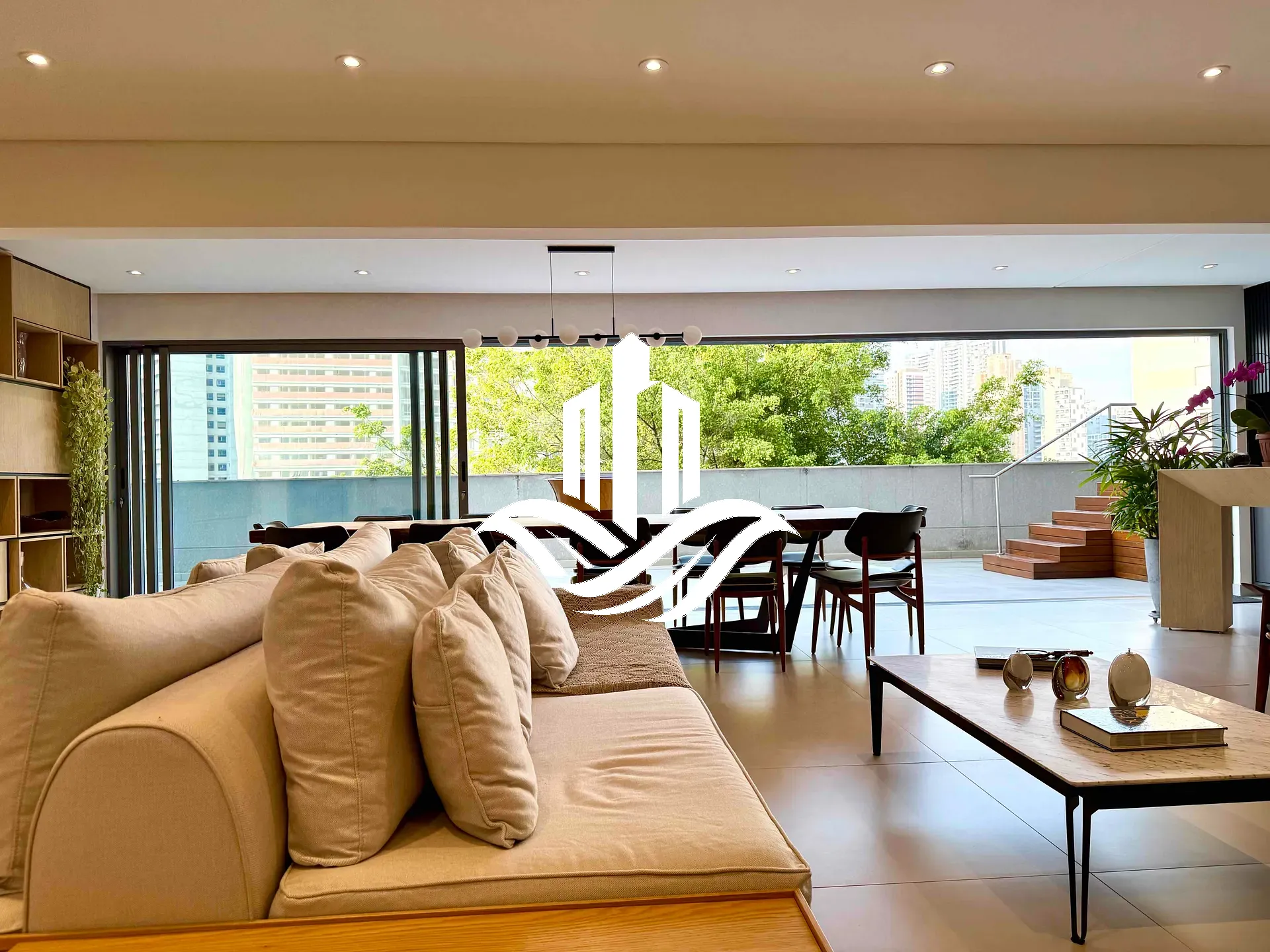 Apartamento, 3 quartos, 267 m² - Foto 1