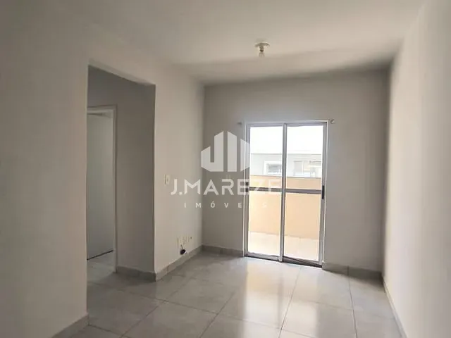 Apartamento 2 quartos e 1 banheiro, à venda, no bairro Jardim Aeroporto em Apucarana