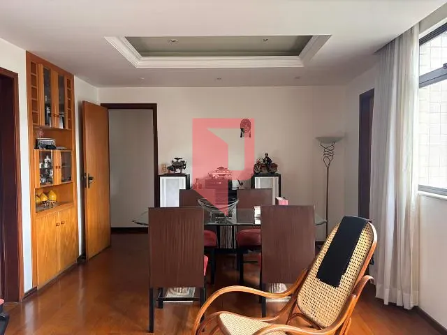 Apartamento com 130m² 4 quartos e 2 banheiros, à venda, no bairro Caiçaras em Belo Horizonte