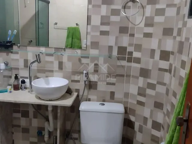 Apartamento 2 quartos e 1 banheiro, à venda, no bairro Jardim Centenário em Poços de Caldas