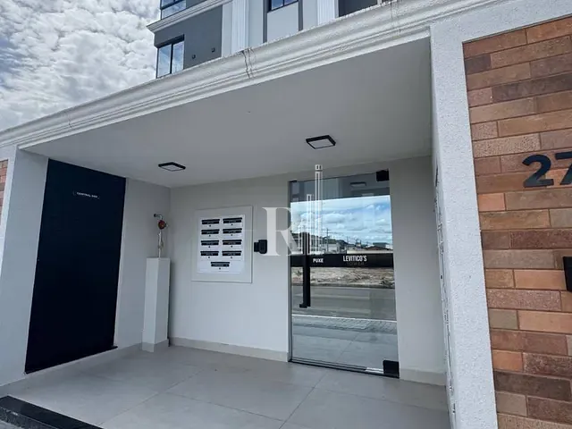 Apartamento 2 quartos e 1 banheiro, à venda, no bairro Areias em Tijucas