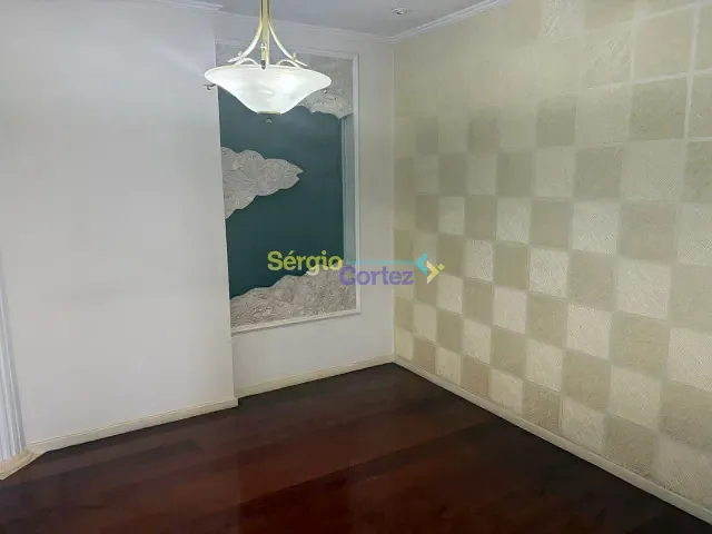 Apartamento com 220m² 3 quartos e 1 banheiro, à venda, no bairro Centro em Londrina