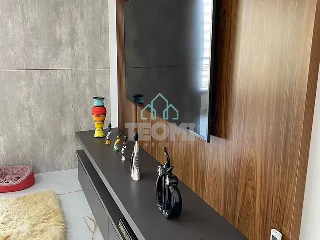 Apartamento com 155m² 3 quartos e 5 banheiros, à venda ou para alugar, no bairro Vila Edmundo em Taubaté