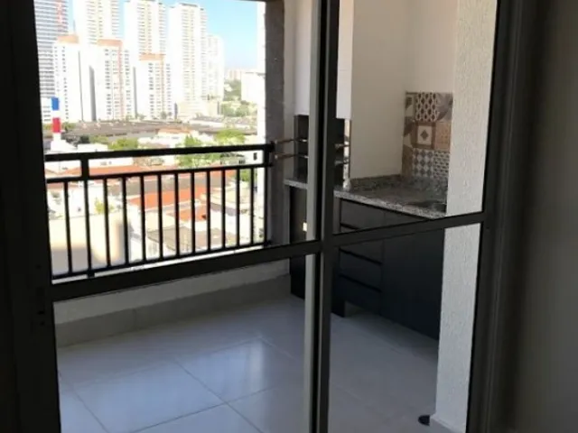 Apartamento 3 quartos e 2 banheiros, à venda, no bairro Vila Scarpelli em Santo André
